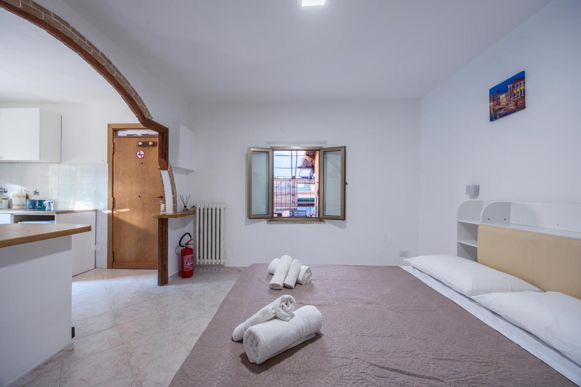 Appartement A 100mt Dalla Metro C Loft Grazioso E Giardino Rome