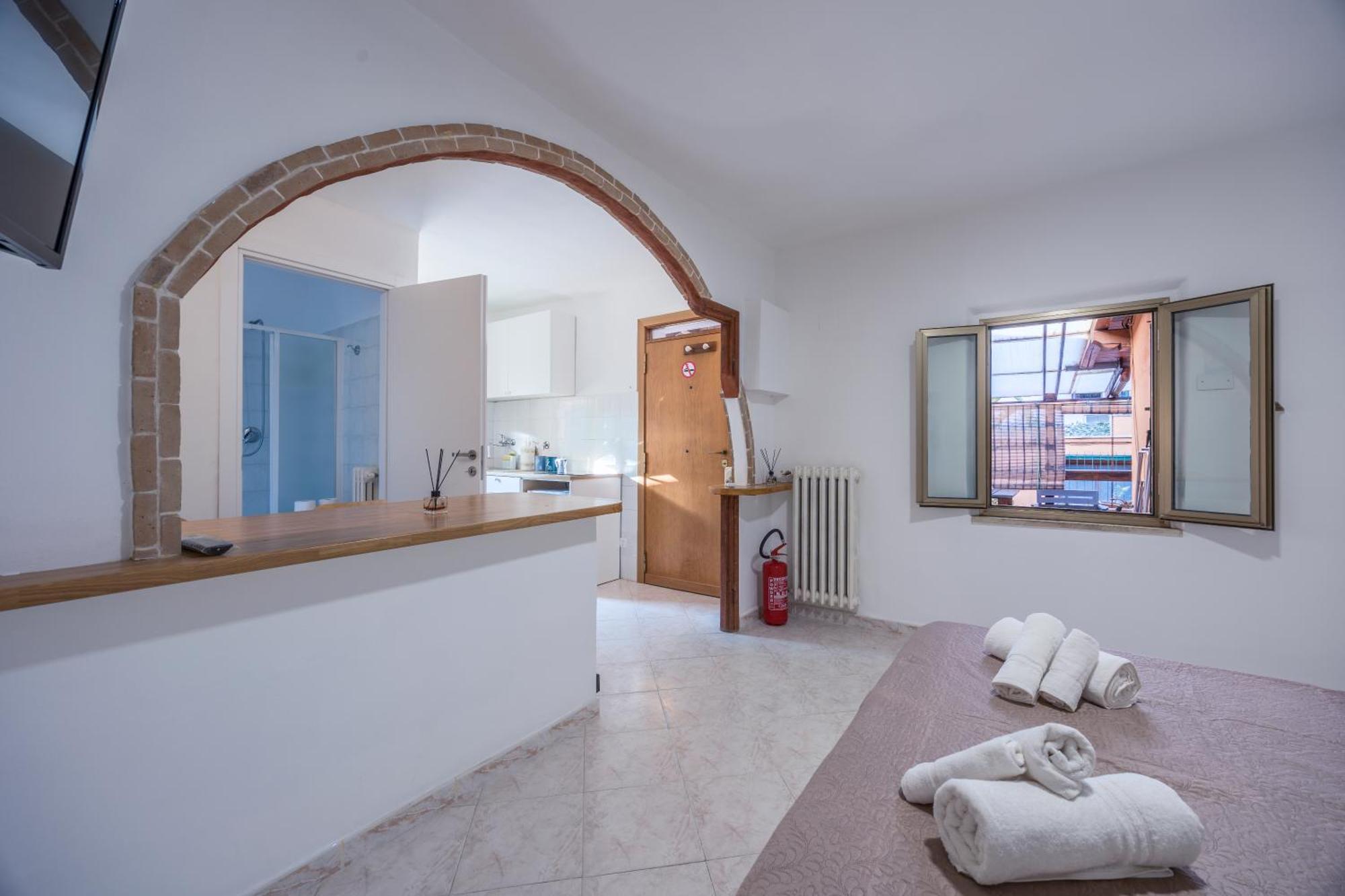 A 100mt Dalla Metro C Loft Grazioso E Giardino Appartement